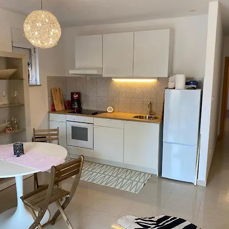Beach Apartments Kozino Kozino