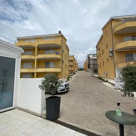 Beach Apartments Kozino Apartment *